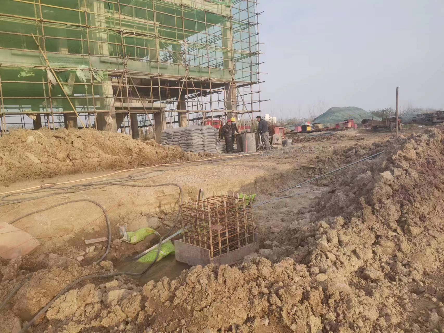 孙吴当桥梁出现裂缝的时候应该及时加固修补